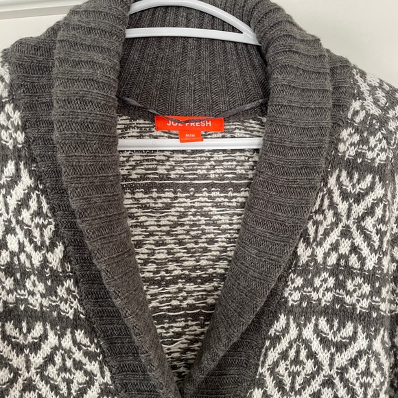 Grey & White Patterned Cardigan - Picture 7 of 7